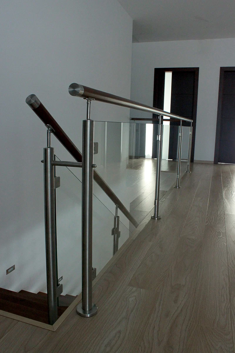 Słupek nierdzewny -prosto - Image 4